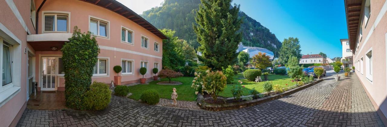 Hotel Ganslhof - Adults Only Salzburg Bagian luar foto